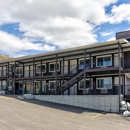 Roosevelt Hotel - Yellowstone Gardiner Exterior photo